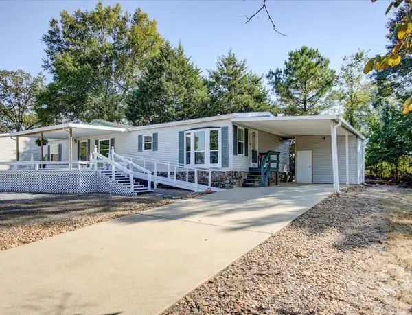 231 Century Cir Circle, Hot Springs, AR 71913