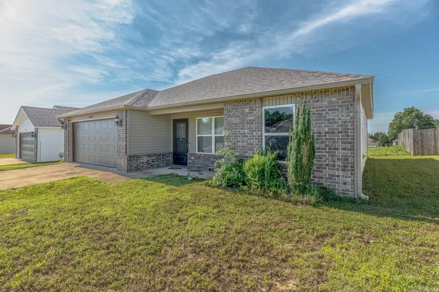 4017 Willow Ridge Dr, Jonesboro, AR 72405 - #2