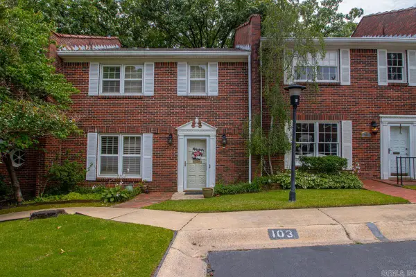 103 Cambridge Place, Little Rock, AR 72227