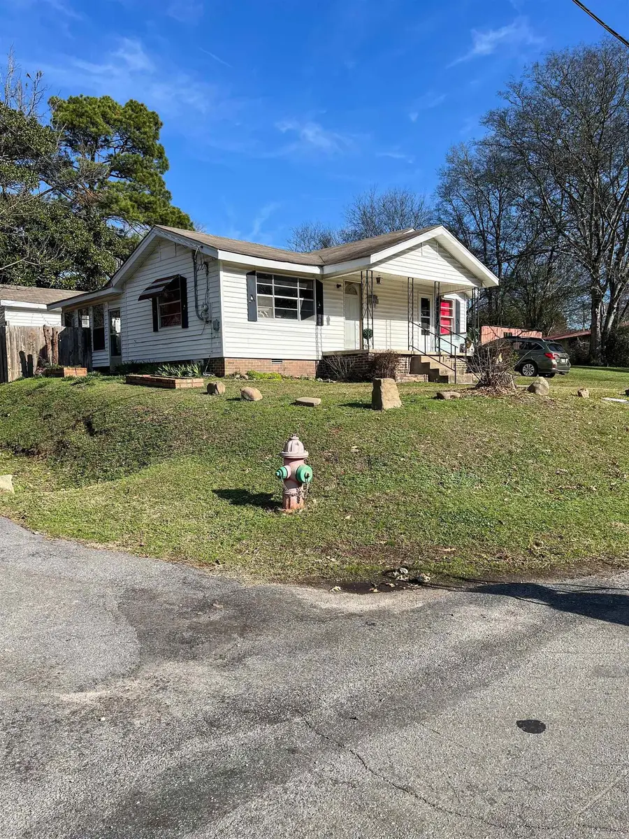 430 W Mill Street, Malvern, AR 72104 - #2
