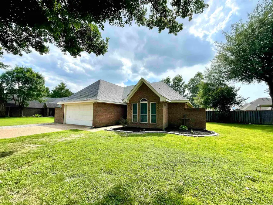 300 N Willow Avenue, Trumann, AR 72472 - #2
