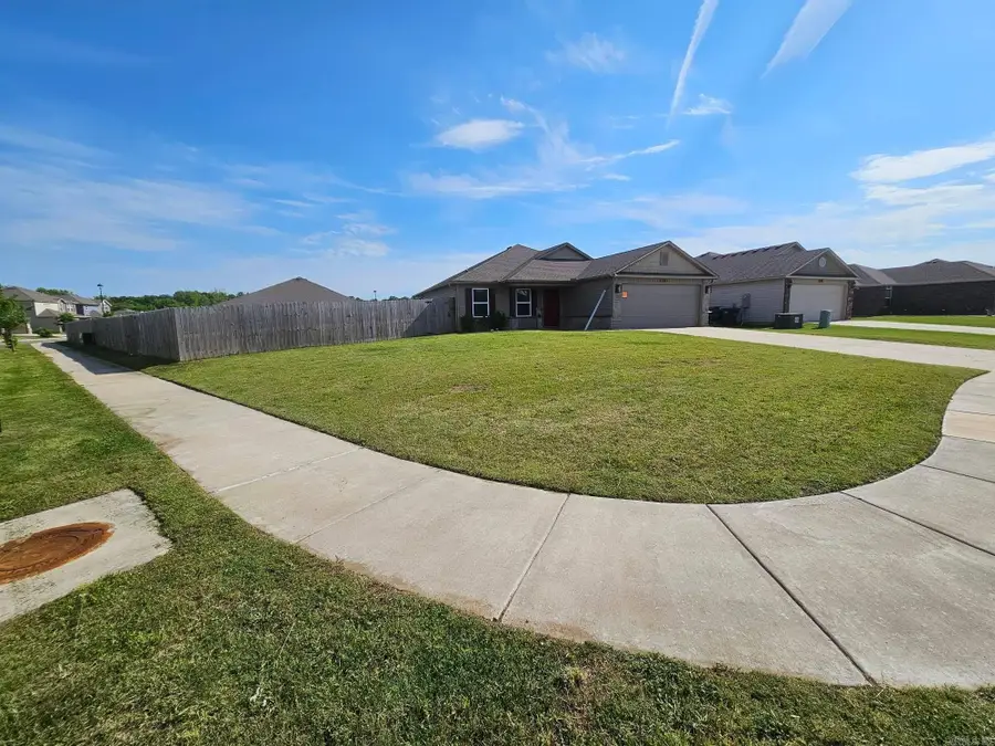 1061 E Bunting Street, Fayetteville, AR 72701 - #3