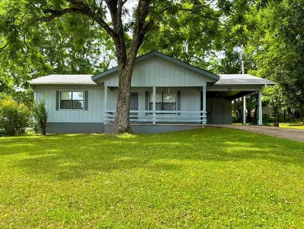 12 Tishimingo Drive, Cherokee Village, AR 72529