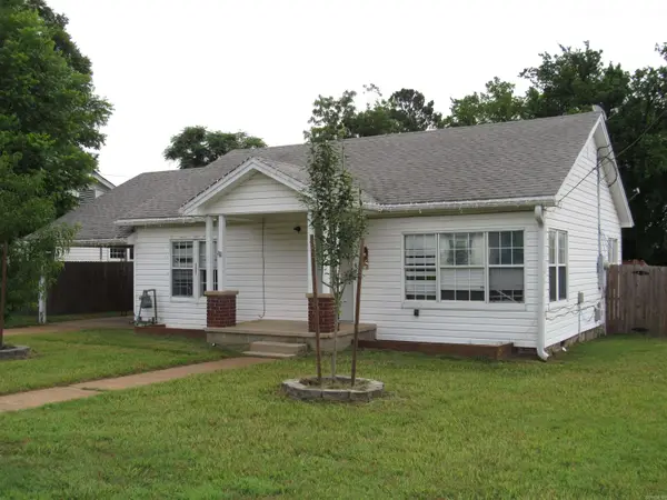 500 N Cross Street, Searcy, AR 72143