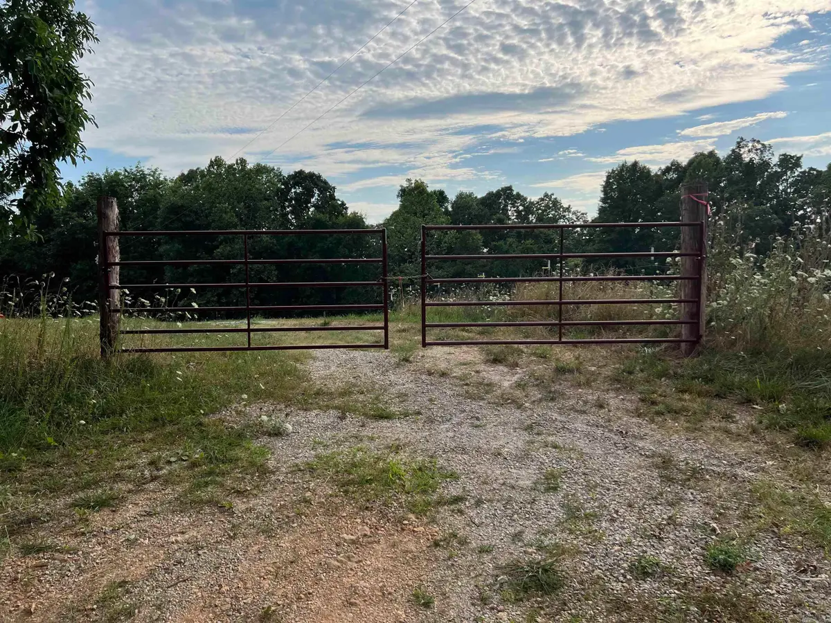 1717 Grassy Road, Marshall, AR 72650 - #1