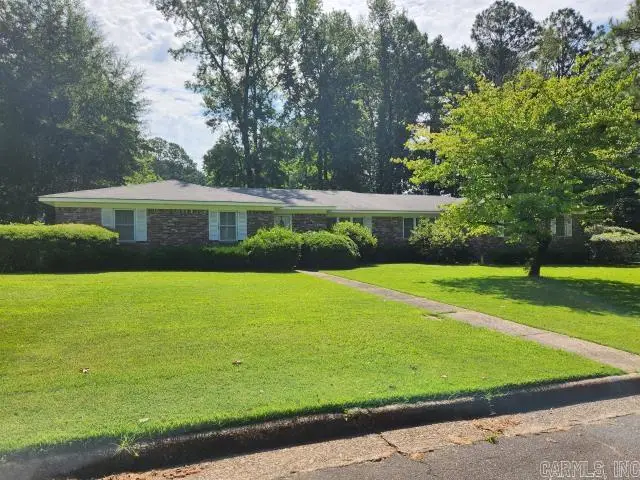 501 Brookridge Dr, Camden, AR 71701 - #1