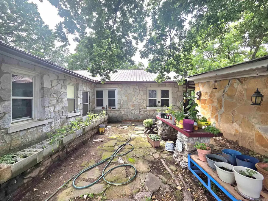 708 Parks Street, Mountain View, AR 72560 - #3
