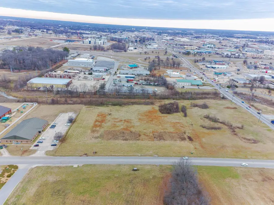 Lot 3 Caraway Village, Jonesboro, AR 72401 - #2