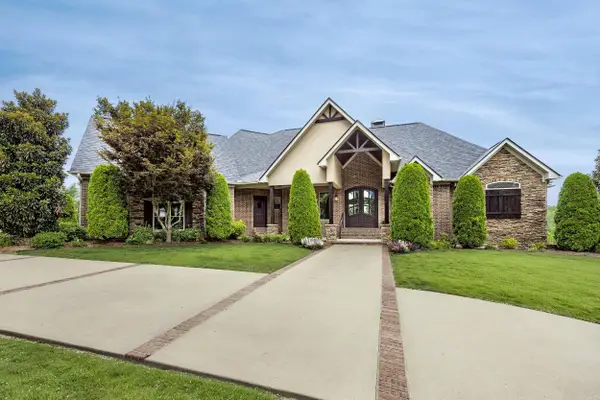 7325 Palm Beach Avenue, Benton, AR 72019