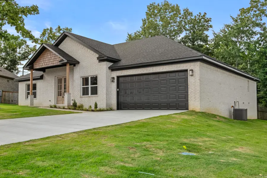 520 Forest Oak Cove, Jacksonville, AR 72076 - #3