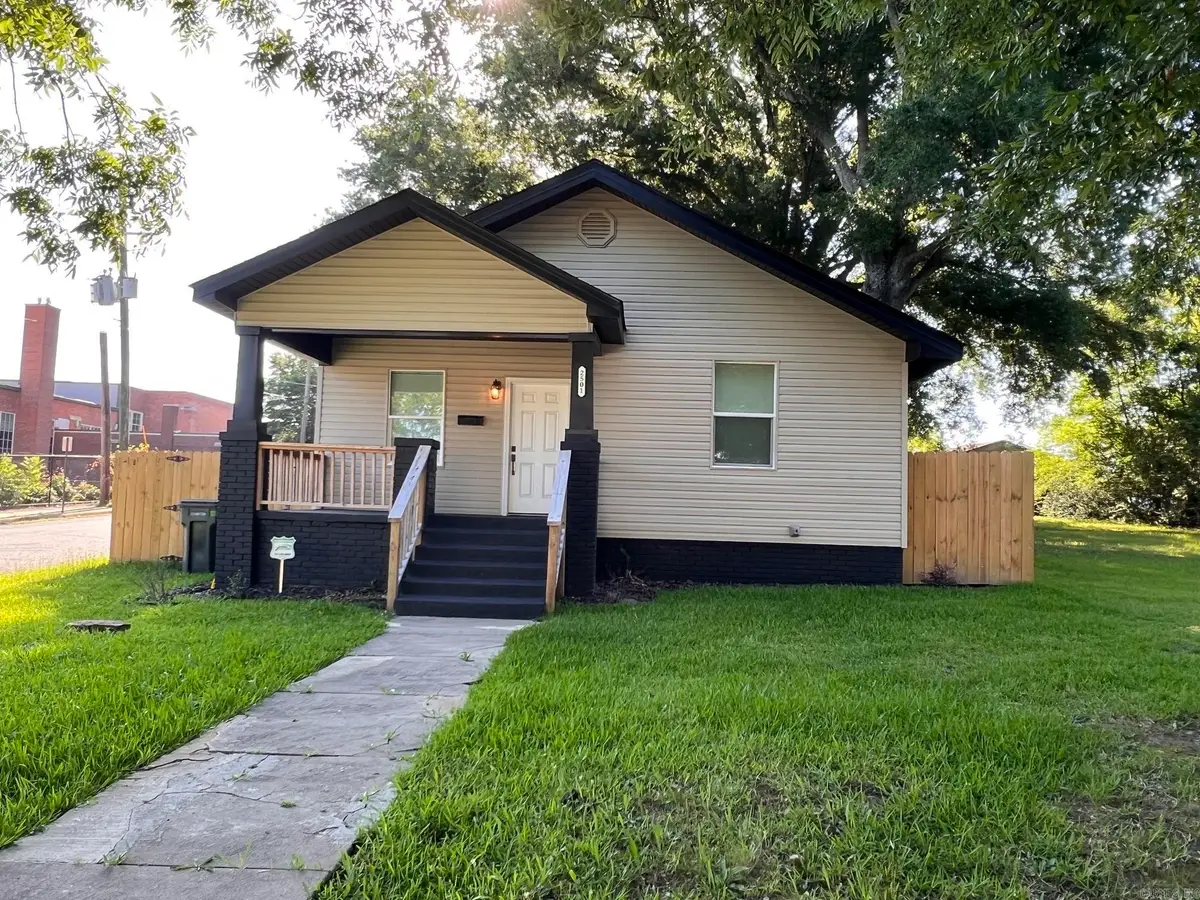2501 Maple Street, Little Rock, AR 72204 - #1