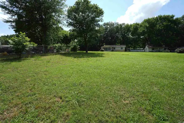 16543 N State Highway 7, Dardanelle, AR 72834