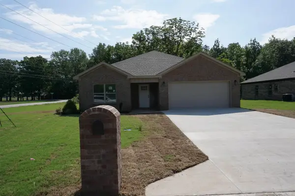 5400 Lotus St., Jonesboro, AR 72404
