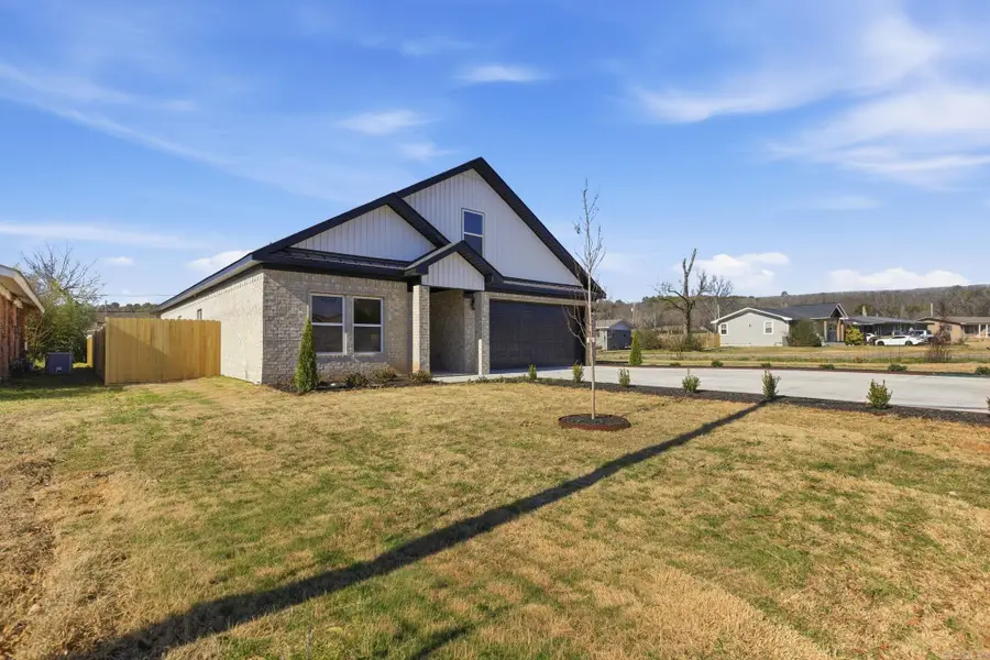 5801 Shamrock Drive, North Little Rock, AR 72118 - #3