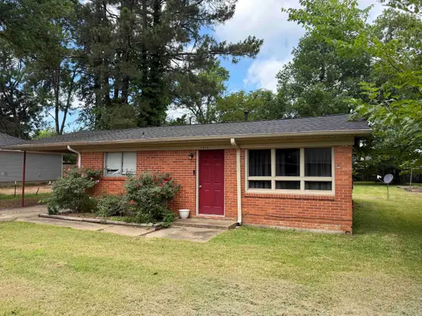 1614 S Boston Place, Russellville, AR 72801