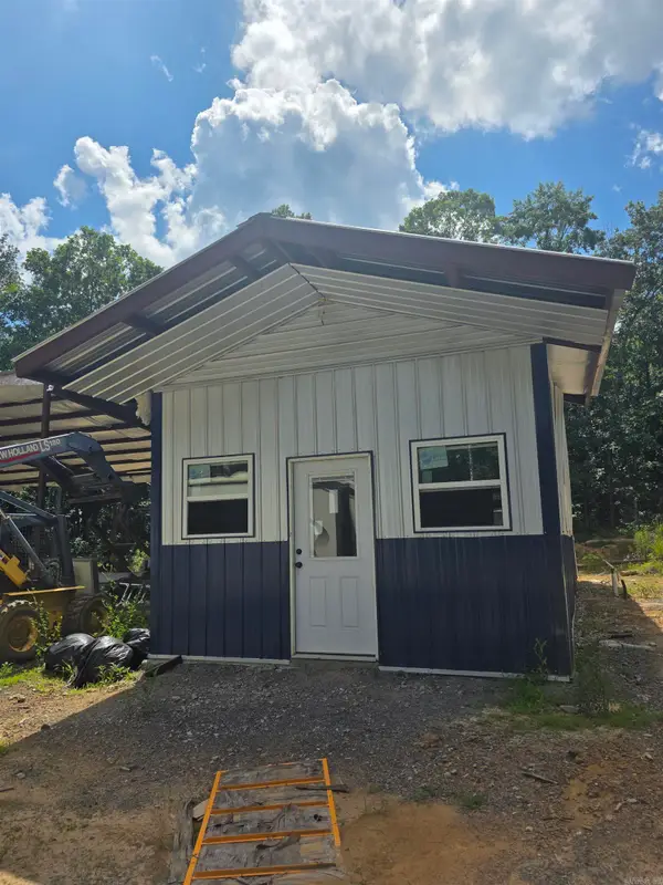 50 Cantrell Road, Locust Grove, AR 72550