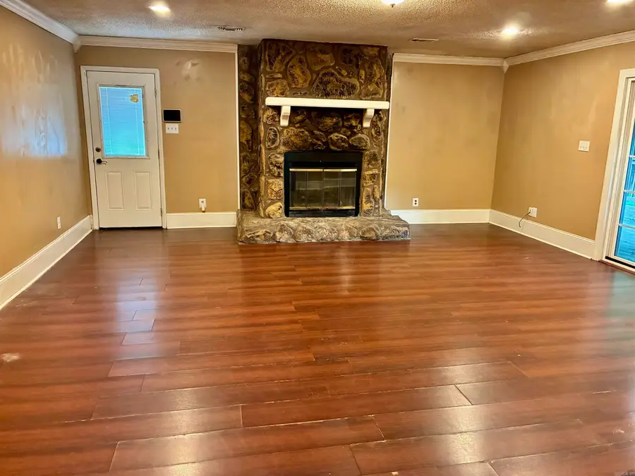 7401 Grace Drive, Little Rock, AR 72209 - #2