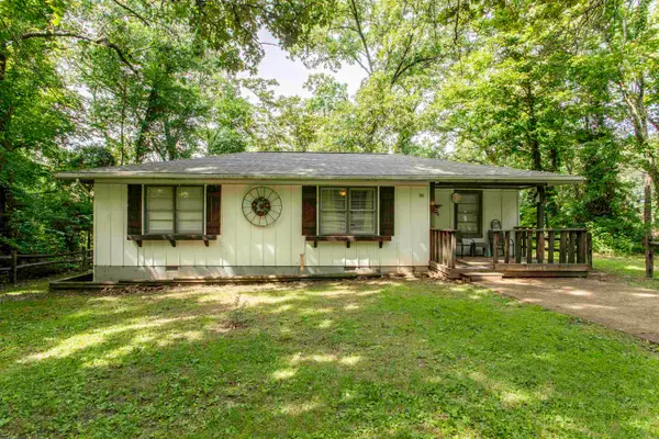 30 Dakota Drive, Cherokee Village, AR 72529