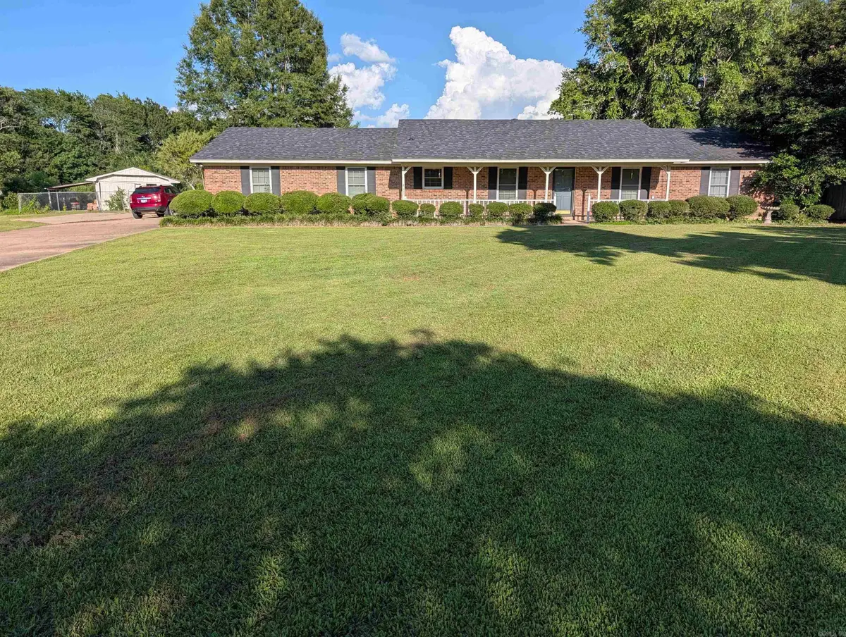 1 Adcock Circle, McGehee, AR 71654 - #1