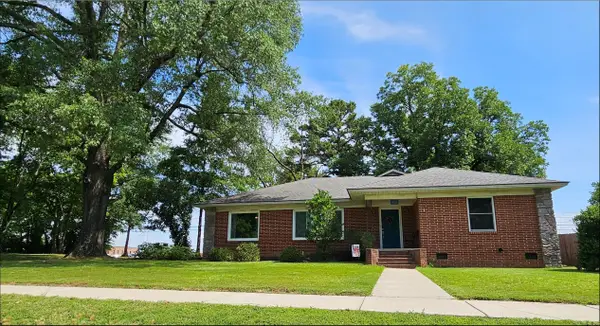 401 E Church Street, Morrilton, AR 72110