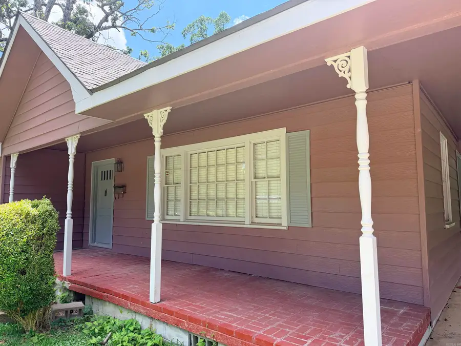 1106 Beech St, Crossett, AR 71635 - #2
