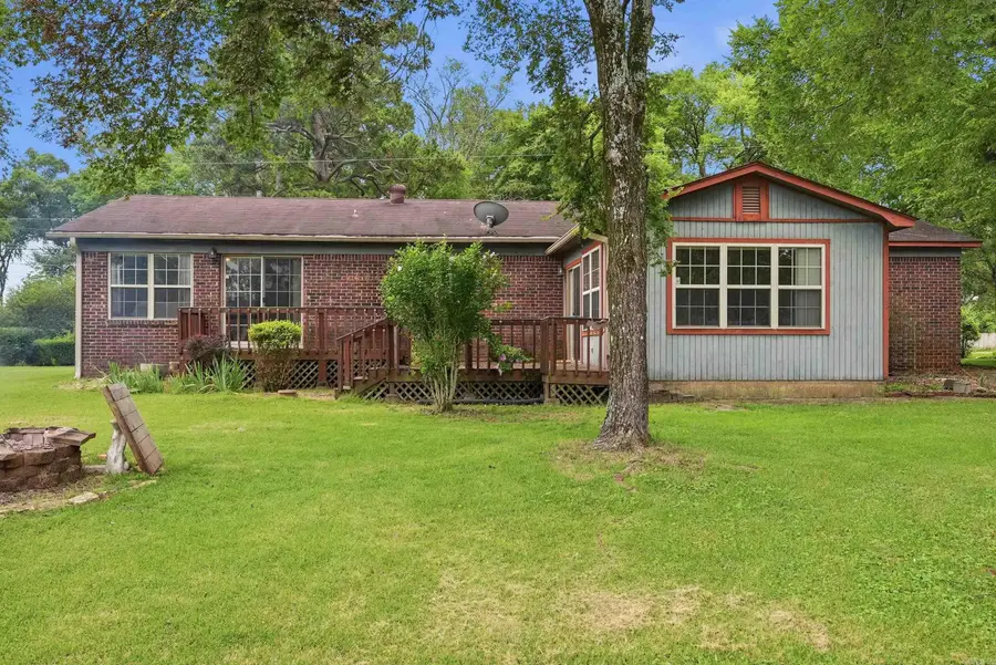 211 Broadview Dr, Hot Springs, AR 71913 - #3
