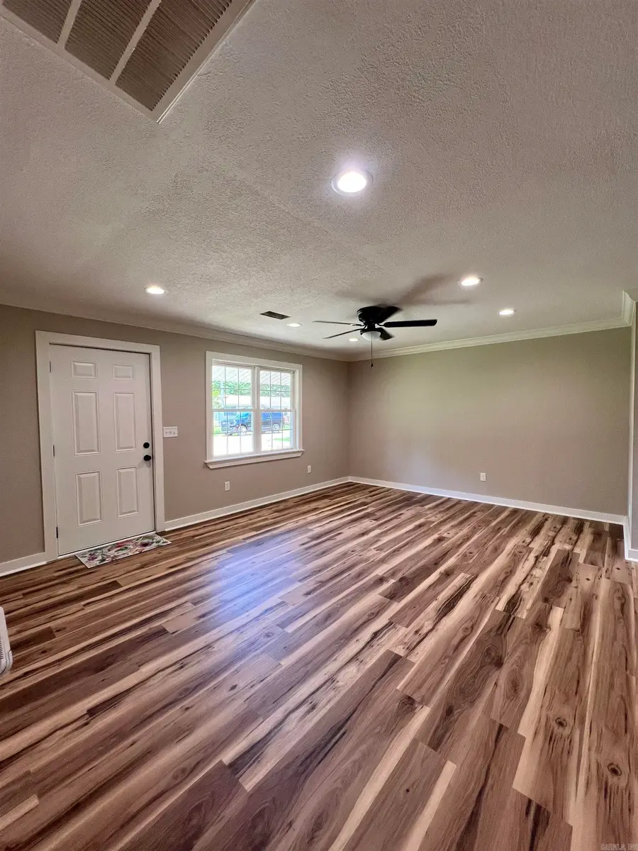 122 Holiday Terrace Street, Searcy, AR 72143 - #3