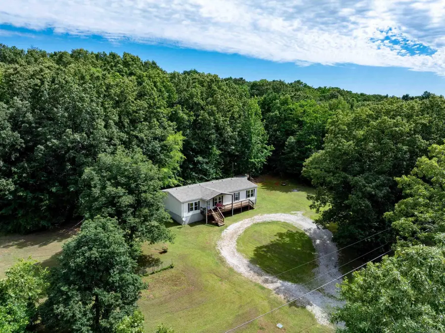 425 Pfeiffer Rd, Batesville, AR 72501 - #2