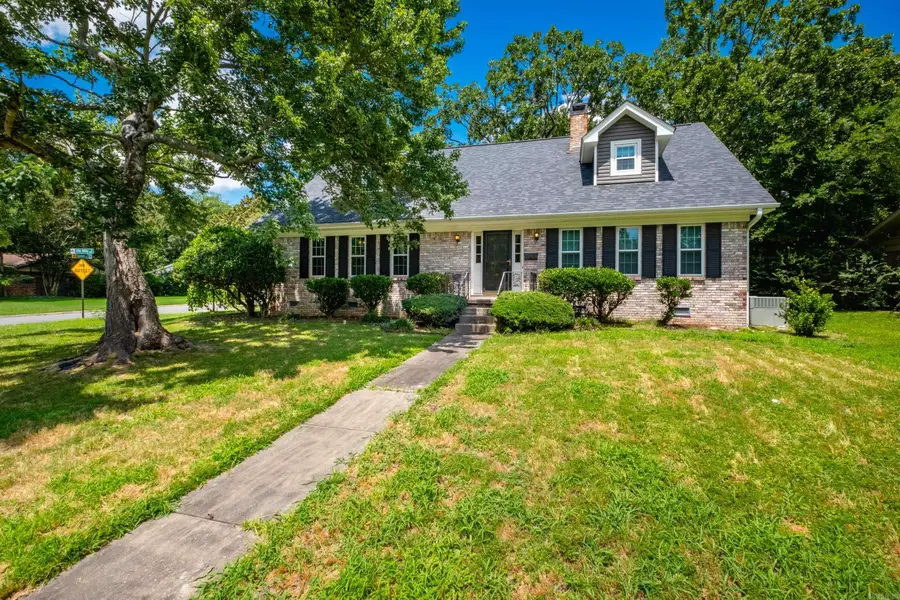 3011 Echo Valley Drive, Little Rock, AR 72227 - #2