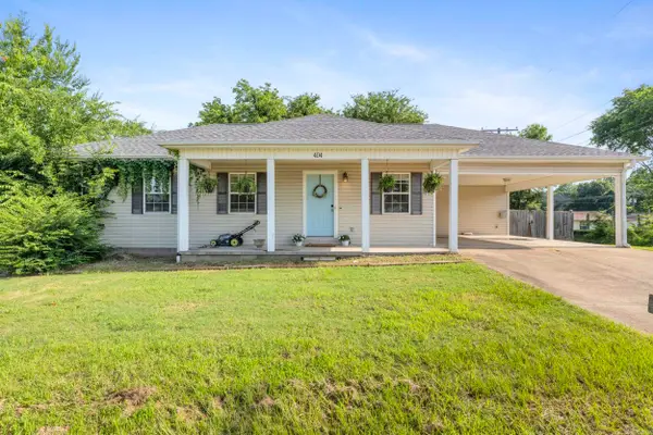 404 Clinton St Street, Arkadelphia, AR 71923