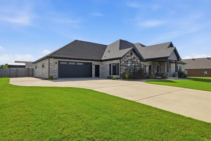 29 Kalli Circle, Vilonia, AR 72173 - #3