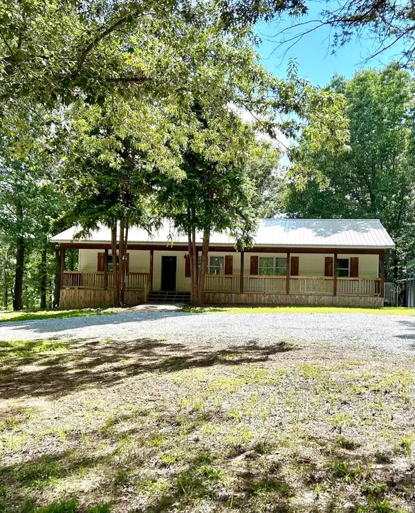 163 Love Rd, Mountain View, AR 72560