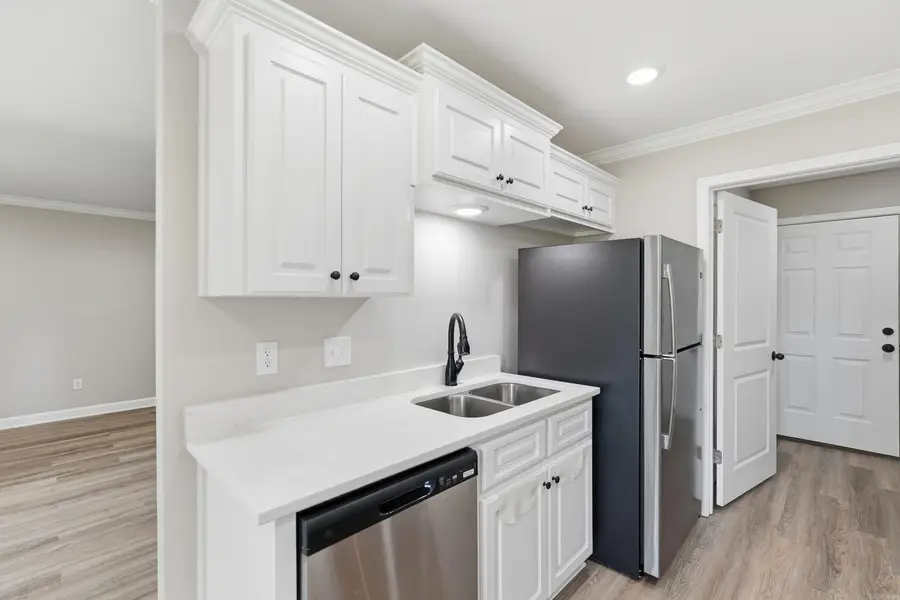 421 W 24th St, North Little Rock, AR 72114 - #3