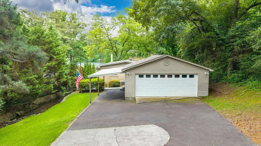 1925 Lakeshore Drive, Hot Springs, AR 71913 - #2