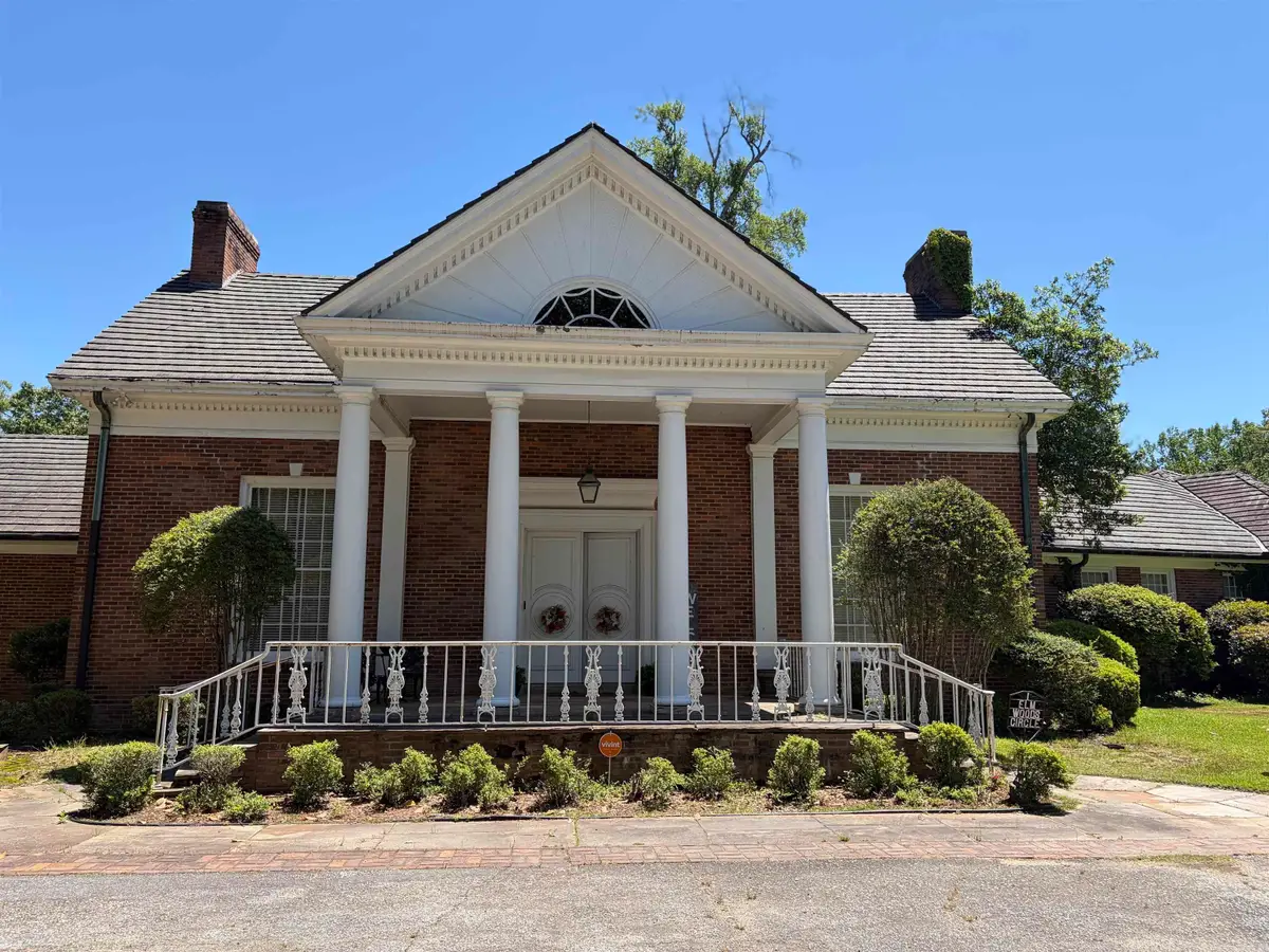 1 Elmwood Circle, Pine Bluff, AR 71603 - #1