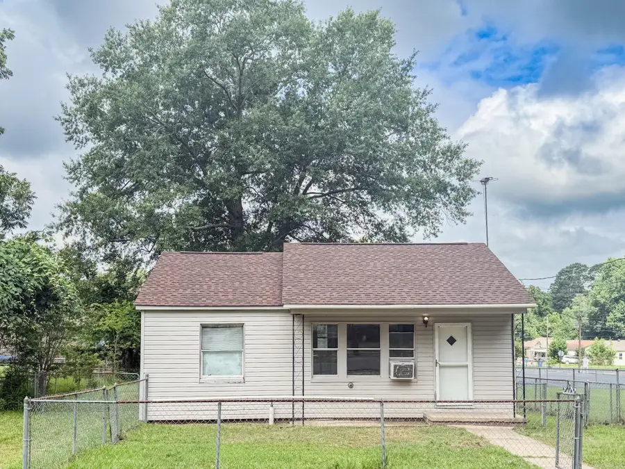 1514 Jefferson Street, Malvern, AR 72104 - #2