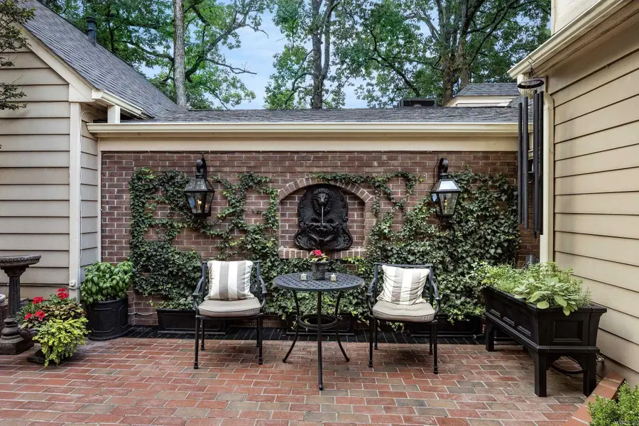 2 Windsor Court, Little Rock, AR 72212 - #2