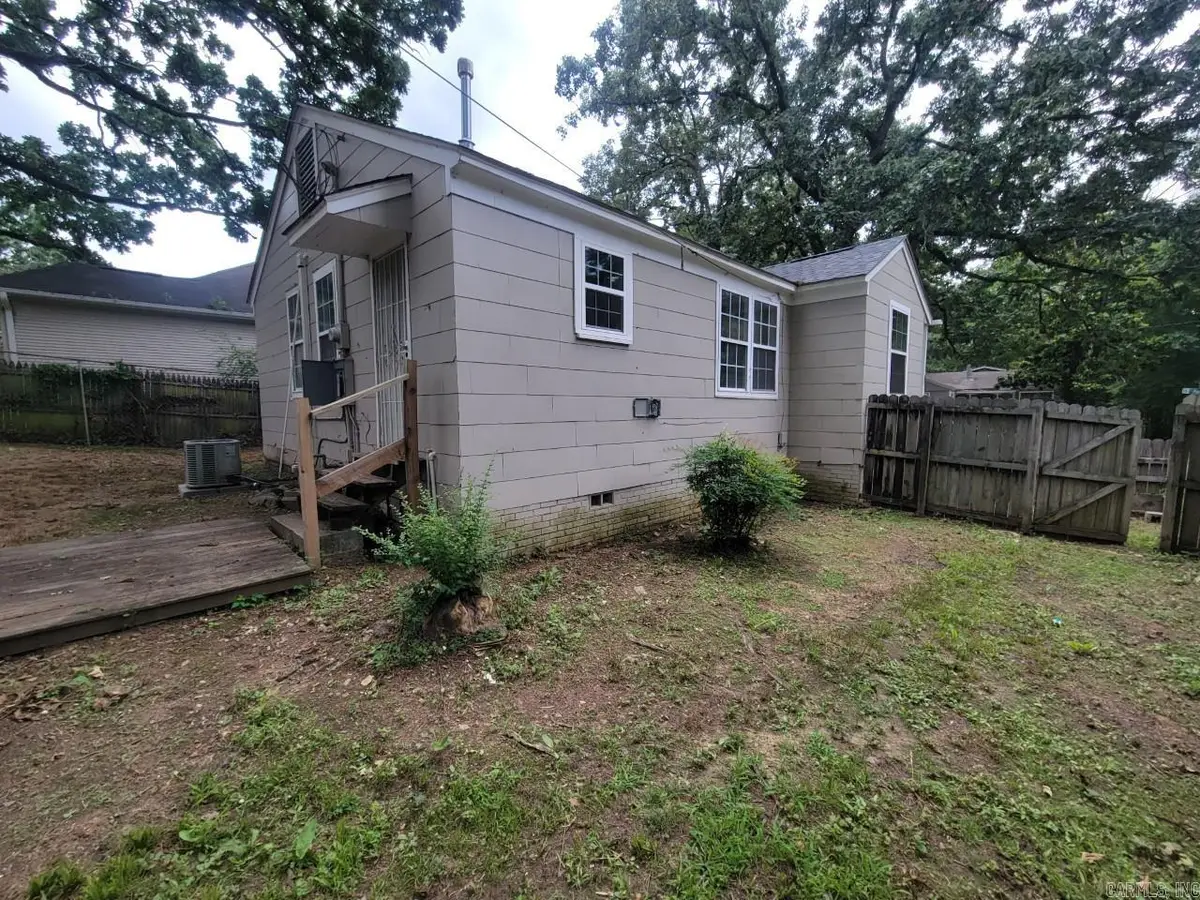 1701 S Pierce St, Little Rock, AR 72204 - #1