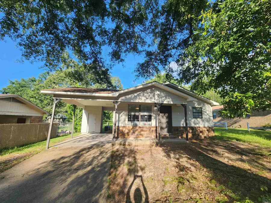1233 Mimosa Street, Malvern, AR 72104 - #2