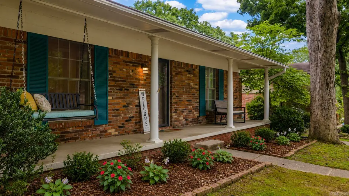 6 Heritage Court, Little Rock, AR 72211 - #1