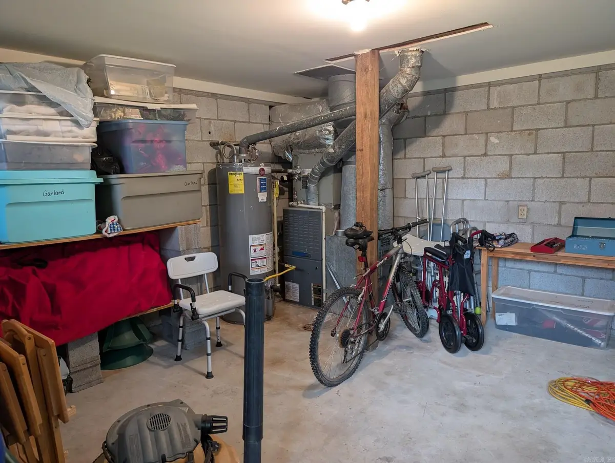 7023 W Markham, Little Rock, AR 72205 - #1
