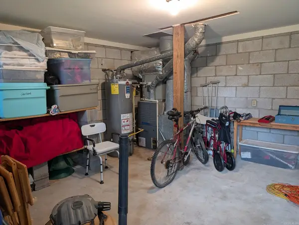 7023 W Markham, Little Rock, AR 72205