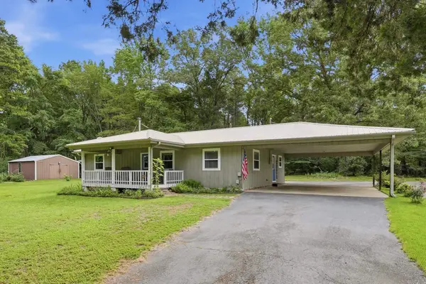 724 Lone Pine Rd. S., Greers Ferry, AR 72067