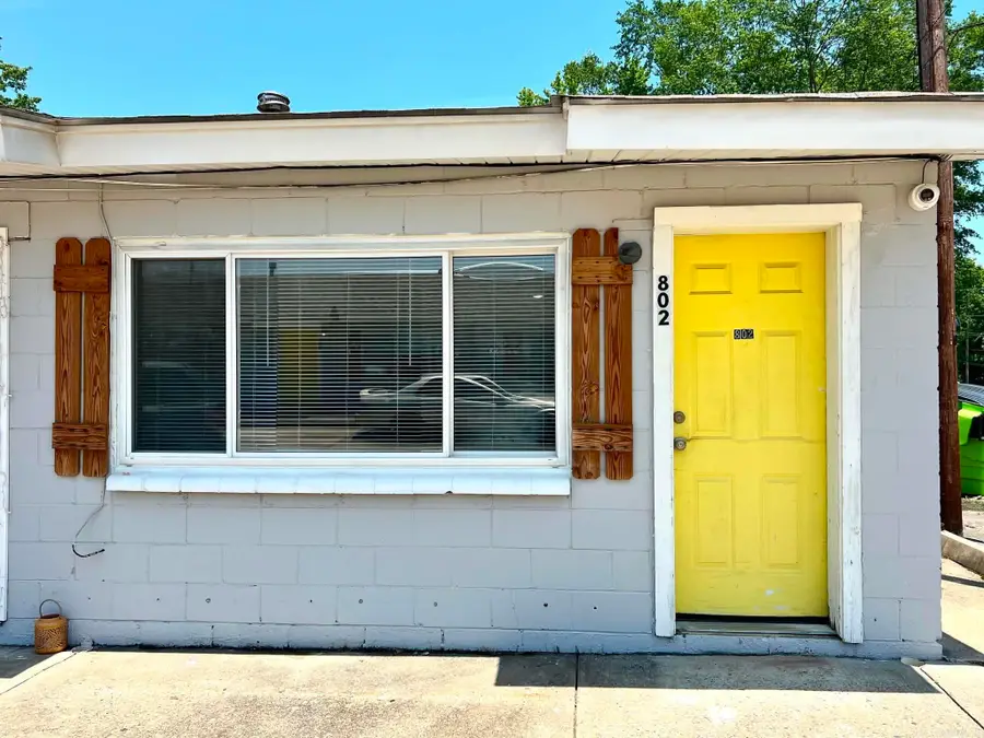 800 S Oak Street, Jacksonville, AR 72076 - #2
