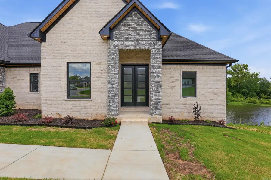 7612 S Shoreline Blvd, Benton, AR 72019 - #3
