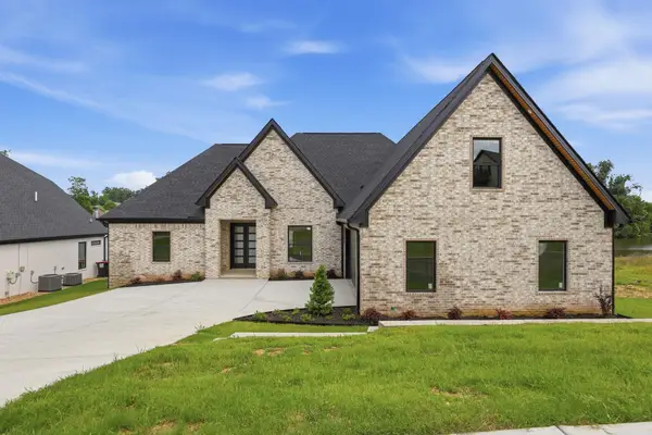 7648 S Shoreline Blvd, Benton, AR 72019
