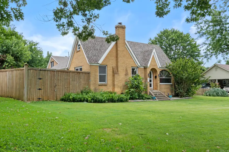 1415 Parkway Drive, North Little Rock, AR 72118 - #2