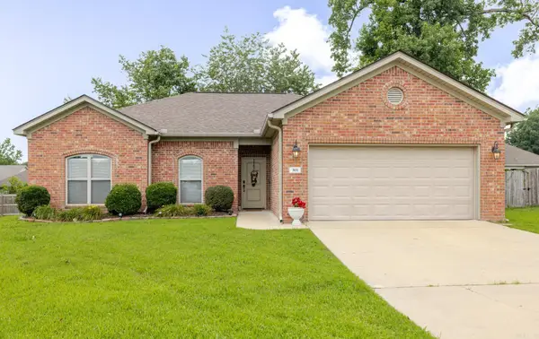 301 Sandlewood Drive, Benton, AR 72015