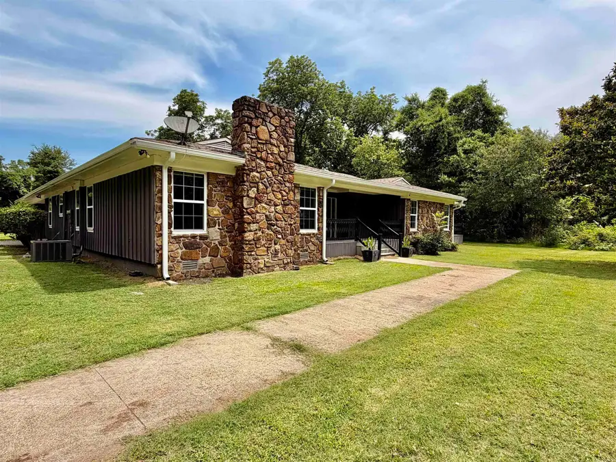 1407 S Trotter, Dermott, AR 71638 - #2
