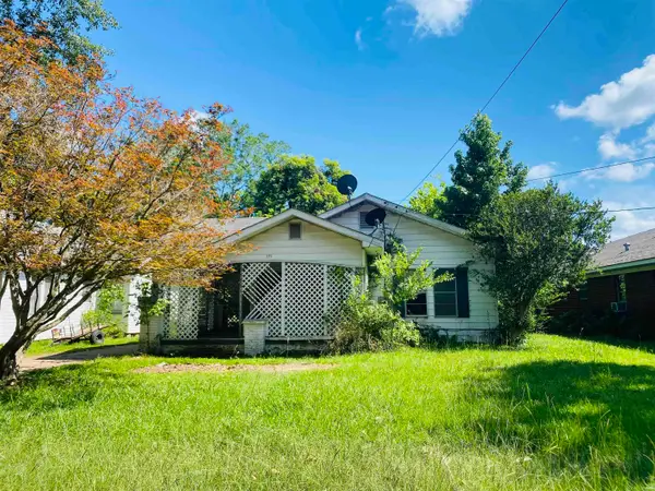 171 North, Camden, AR 71701